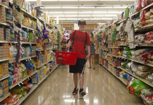 Orientation and Mobility in Grocery Store
